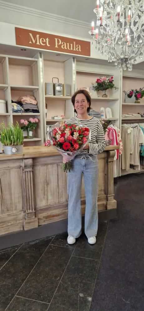 Met Paula is open
